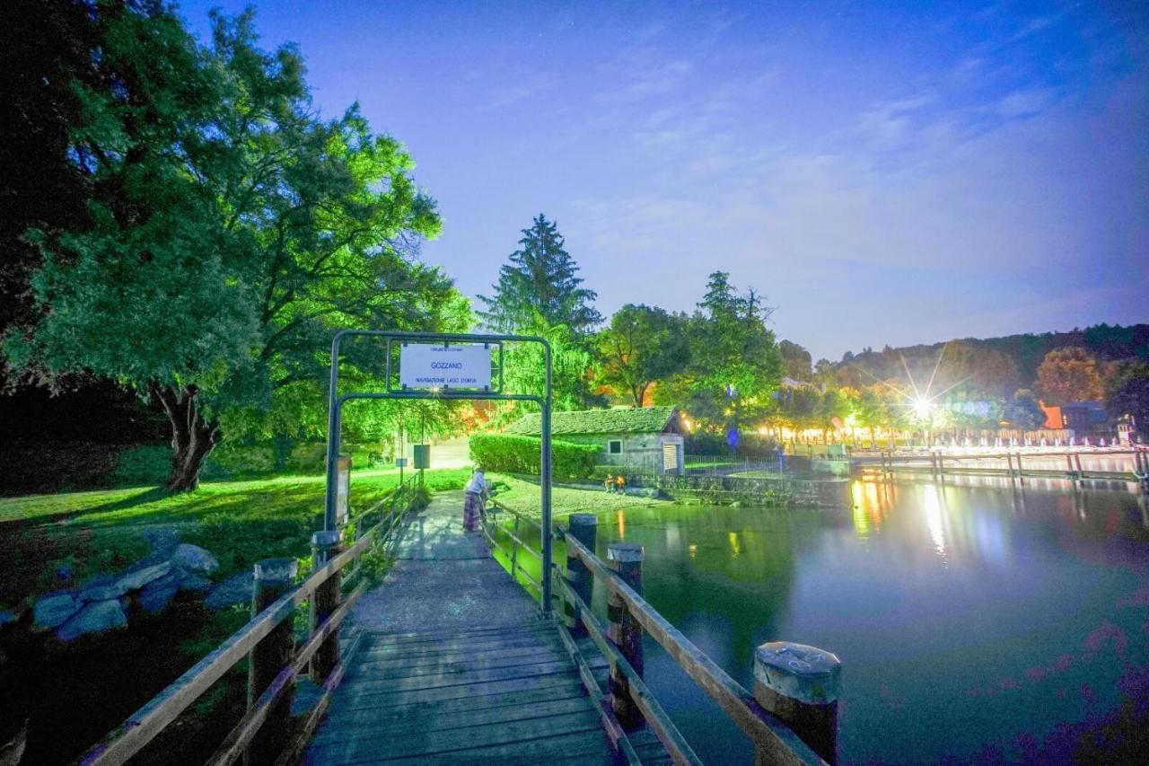 La Baia D'Acquadolce Villa Bolzano Novarese Luaran gambar