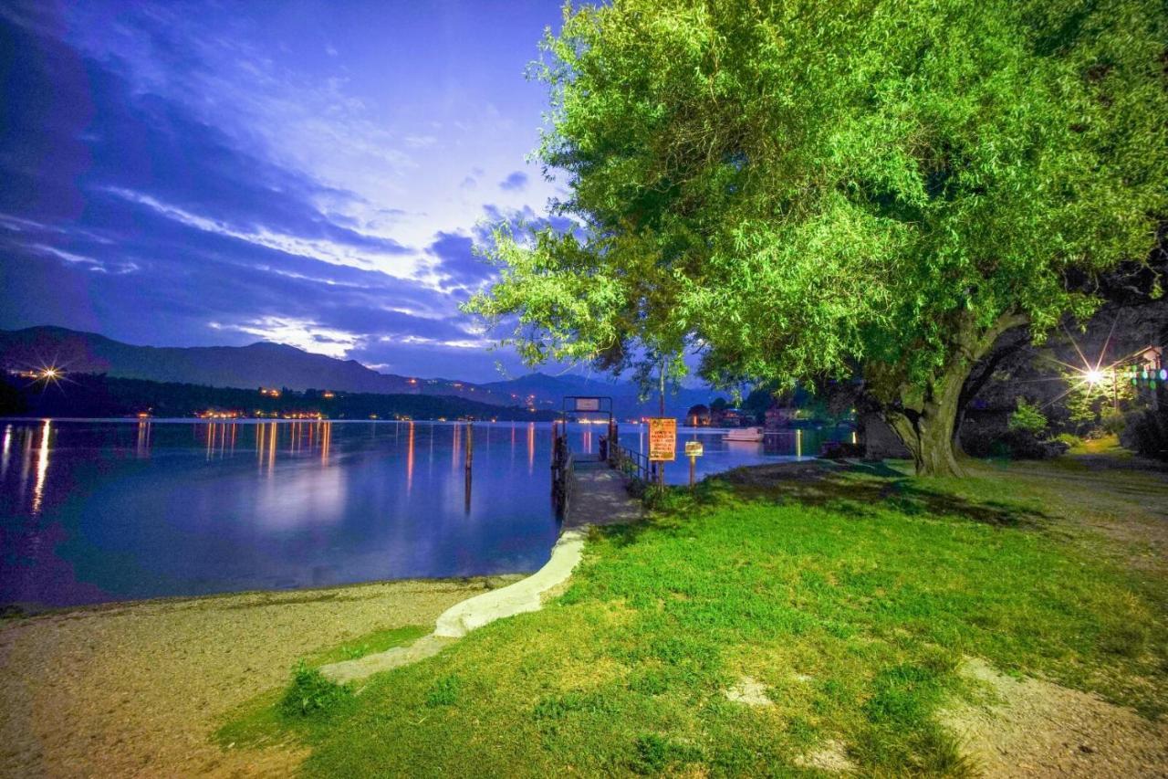 La Baia D'Acquadolce Villa Bolzano Novarese Luaran gambar