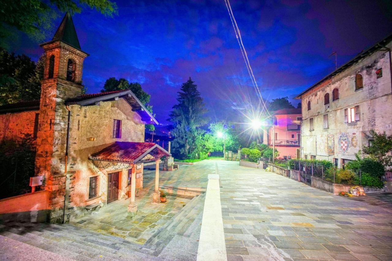 La Baia D'Acquadolce Villa Bolzano Novarese Luaran gambar