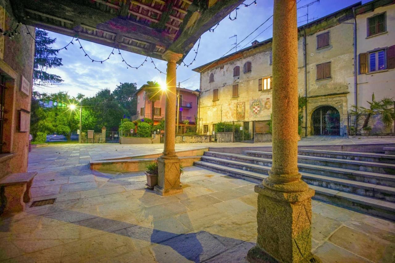 La Baia D'Acquadolce Villa Bolzano Novarese Luaran gambar