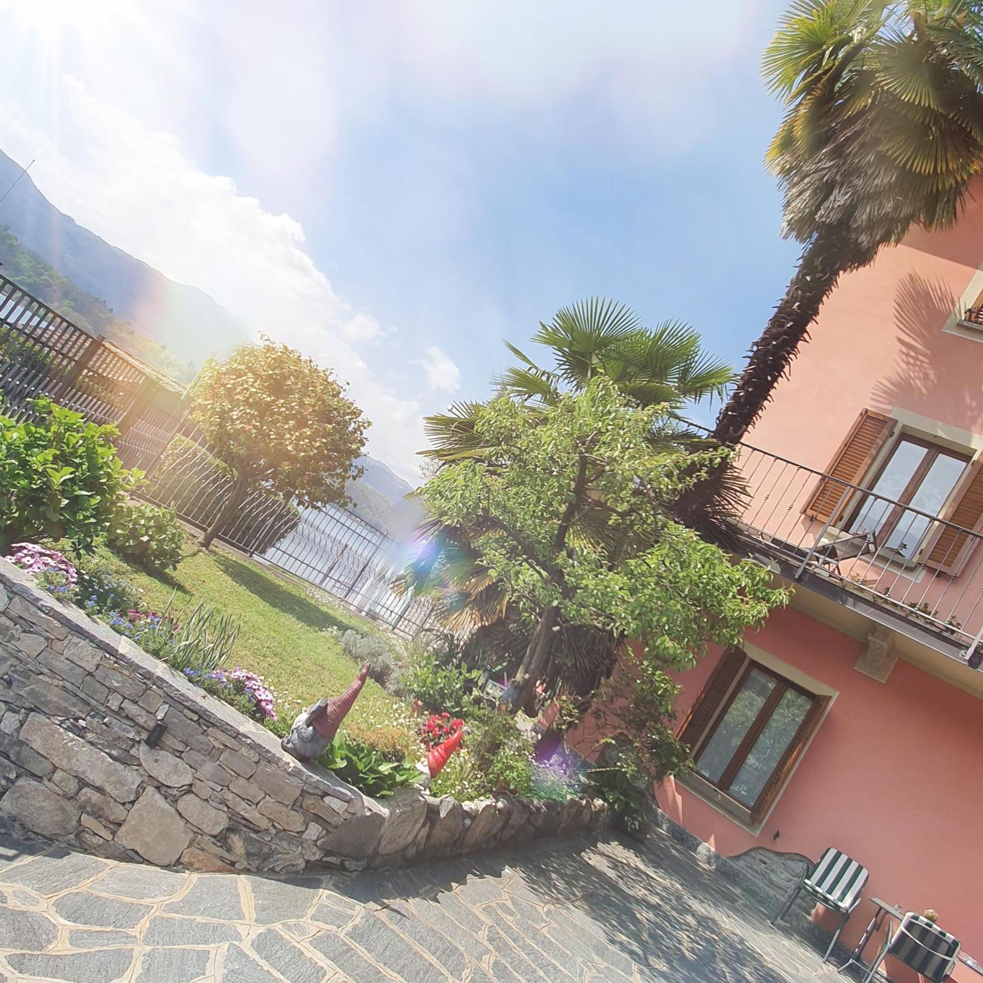 La Baia D'Acquadolce Villa Bolzano Novarese Luaran gambar