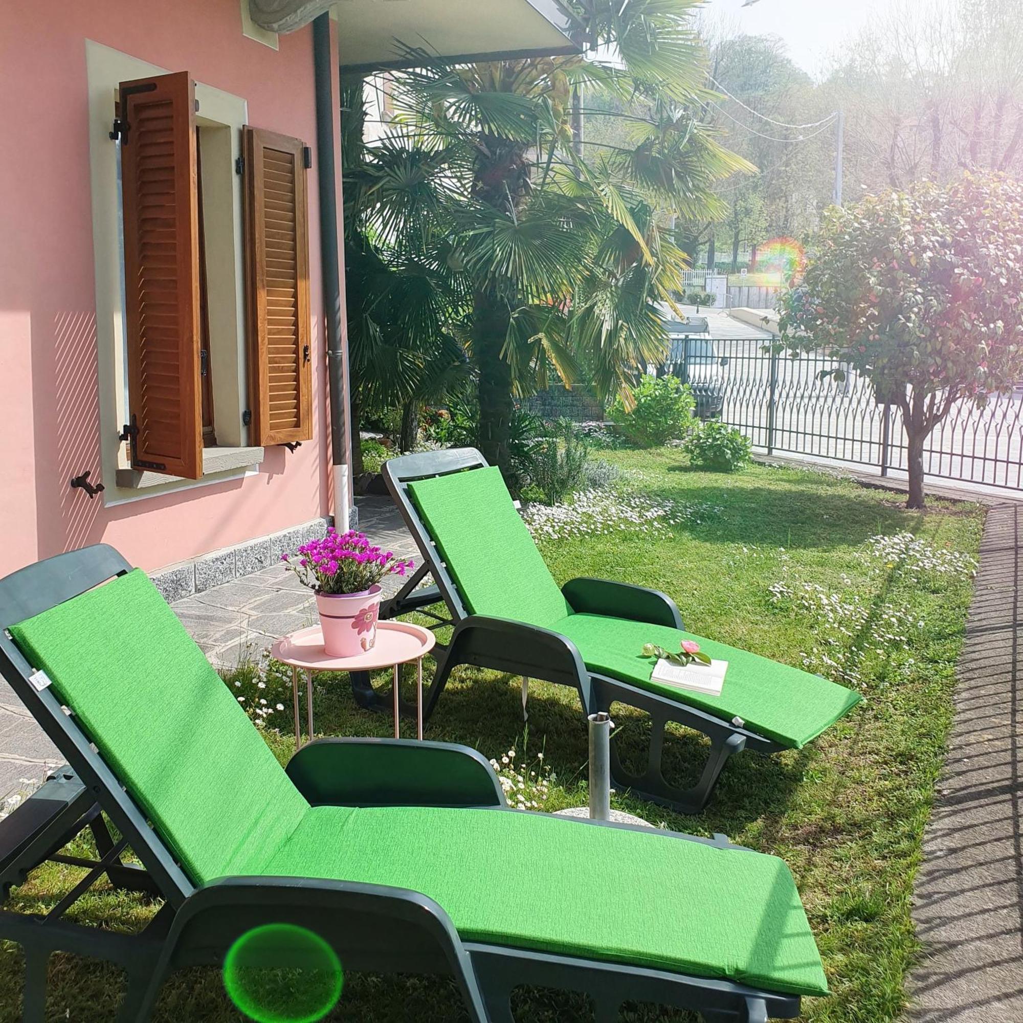 La Baia D'Acquadolce Villa Bolzano Novarese Luaran gambar