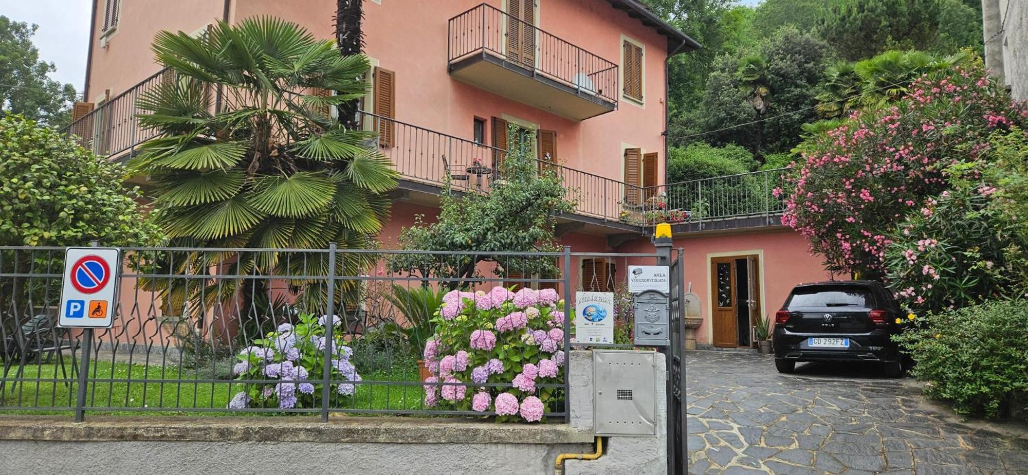 La Baia D'Acquadolce Villa Bolzano Novarese Luaran gambar